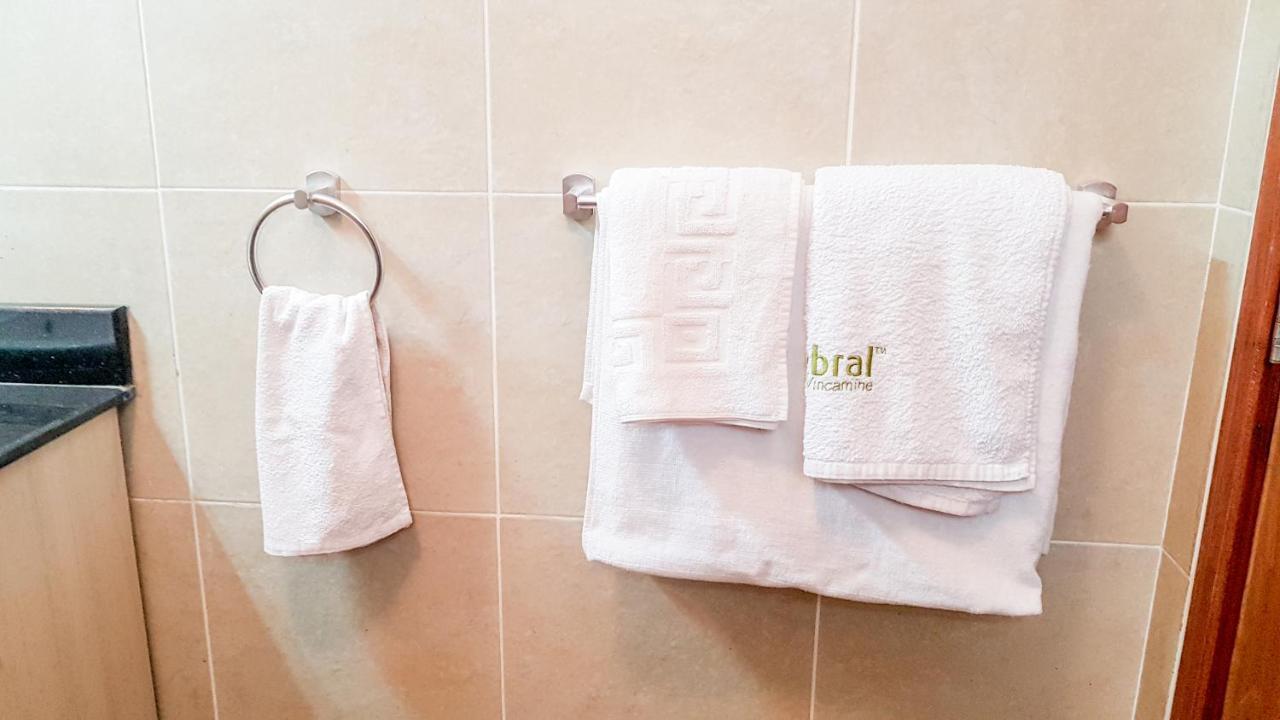 Nairobi West Suites Bagian luar foto